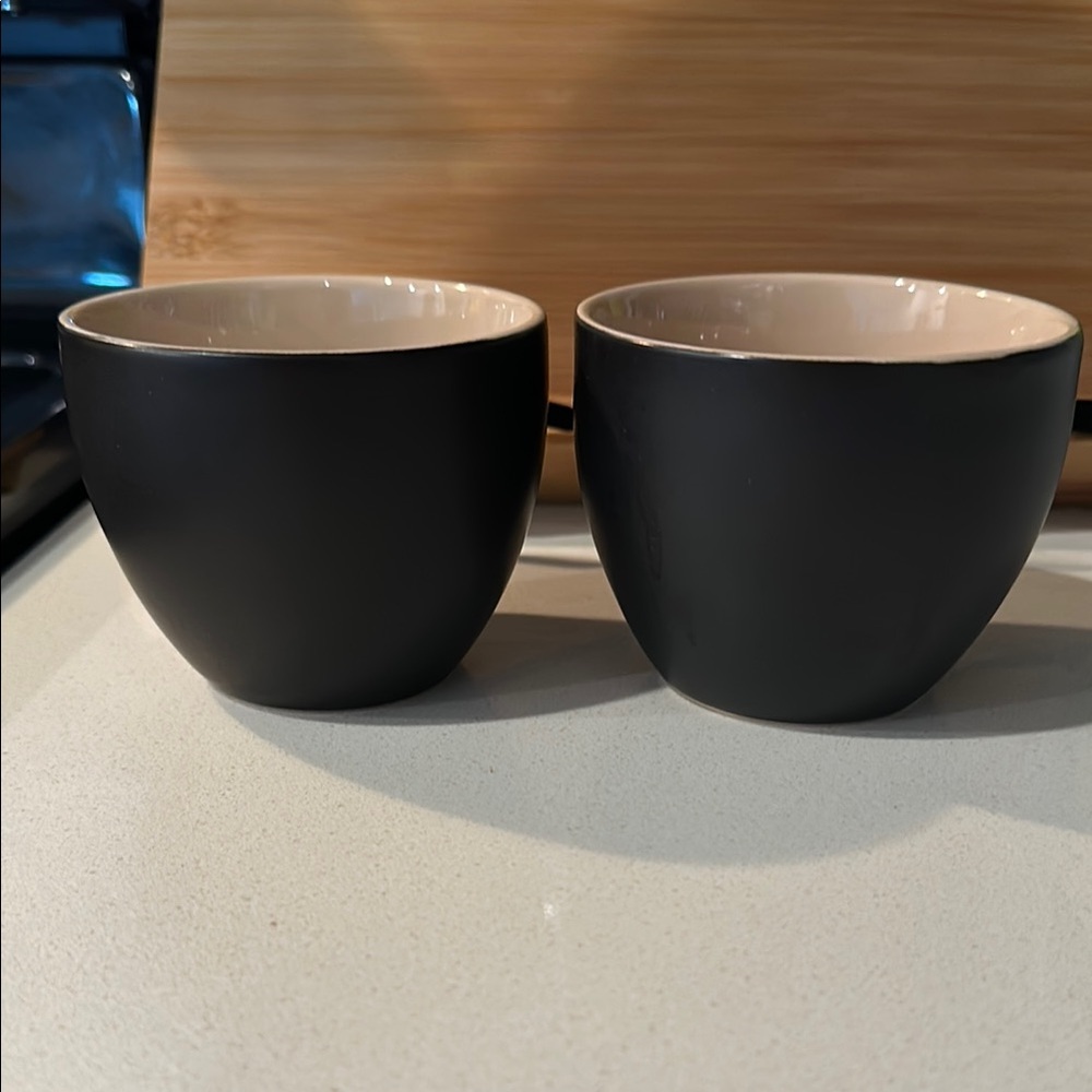 Baileys Yours and Mine Ceramic Cup Set NWOT - Picture 4 of 4